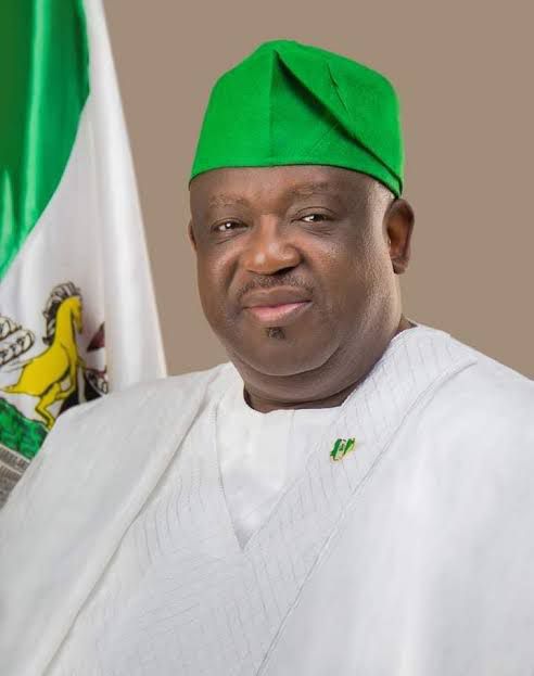 His Excellency Caleb Manasseh Mutfwang  image